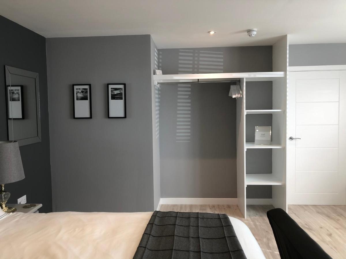 The Chalet — Photos 2